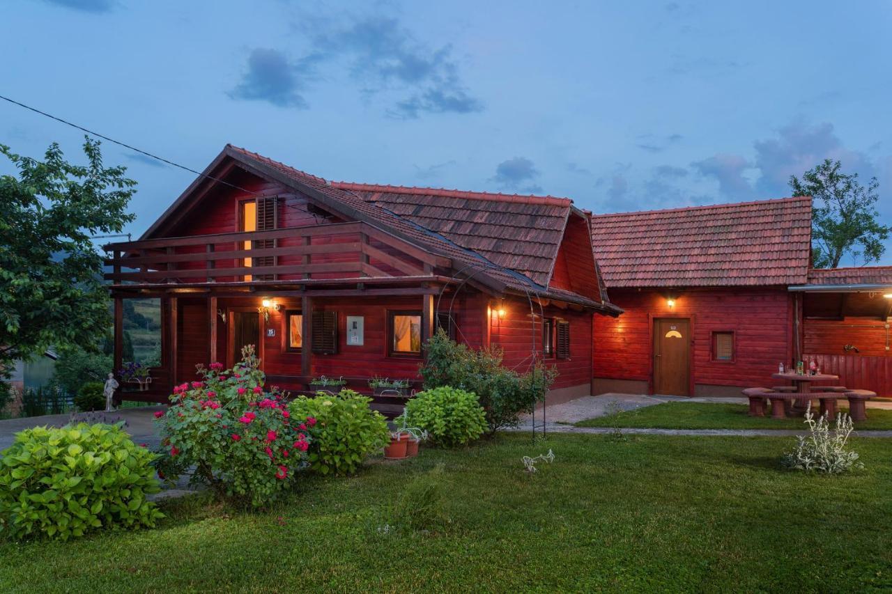 Kuca Za Odmor Jezero Villa Ogulin Eksteriør billede