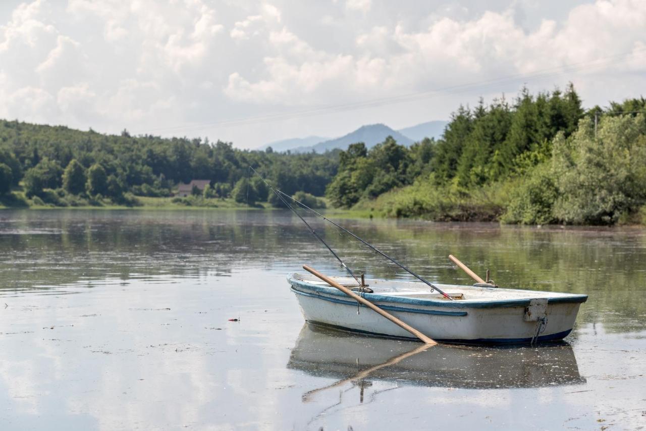 Kuca Za Odmor Jezero Villa Ogulin Eksteriør billede