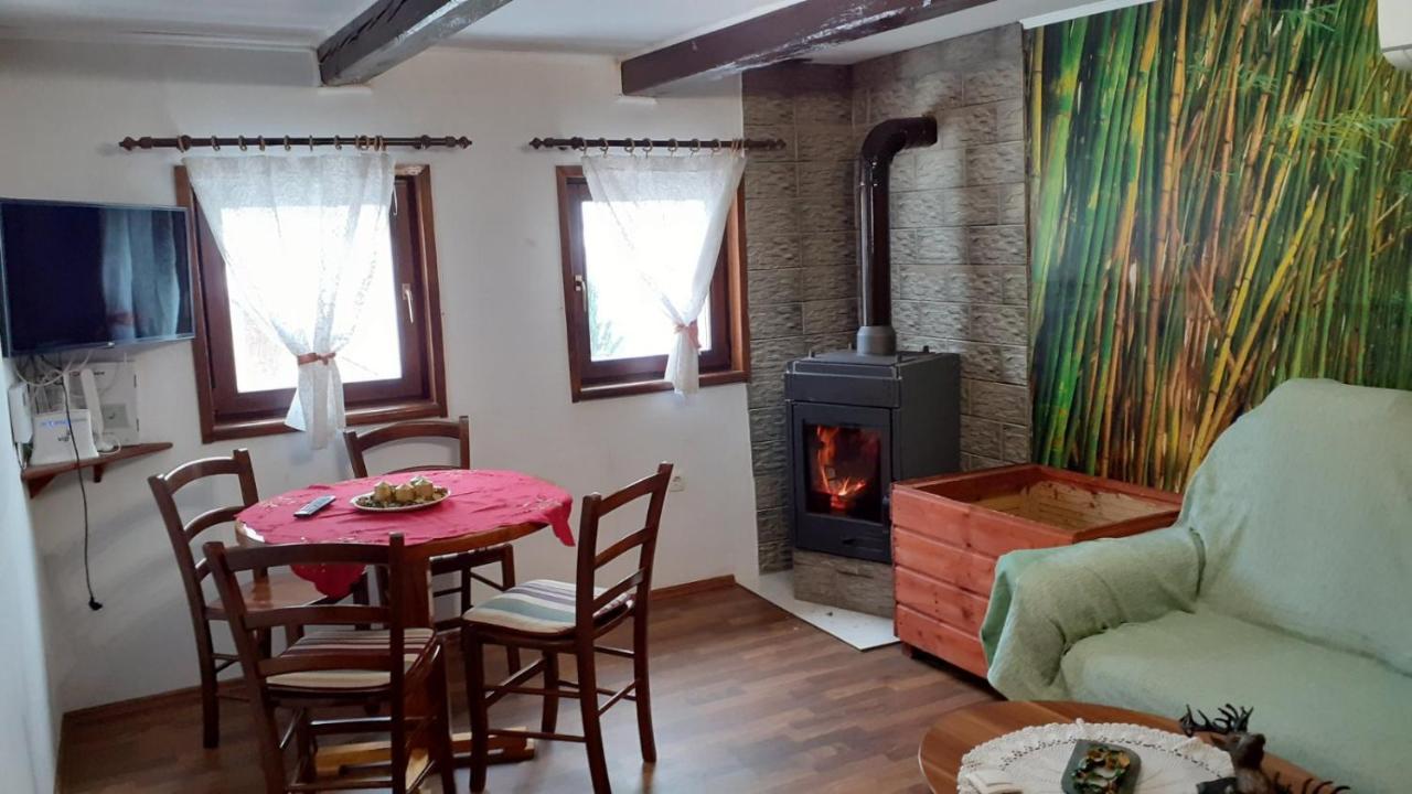 Kuca Za Odmor Jezero Villa Ogulin Eksteriør billede