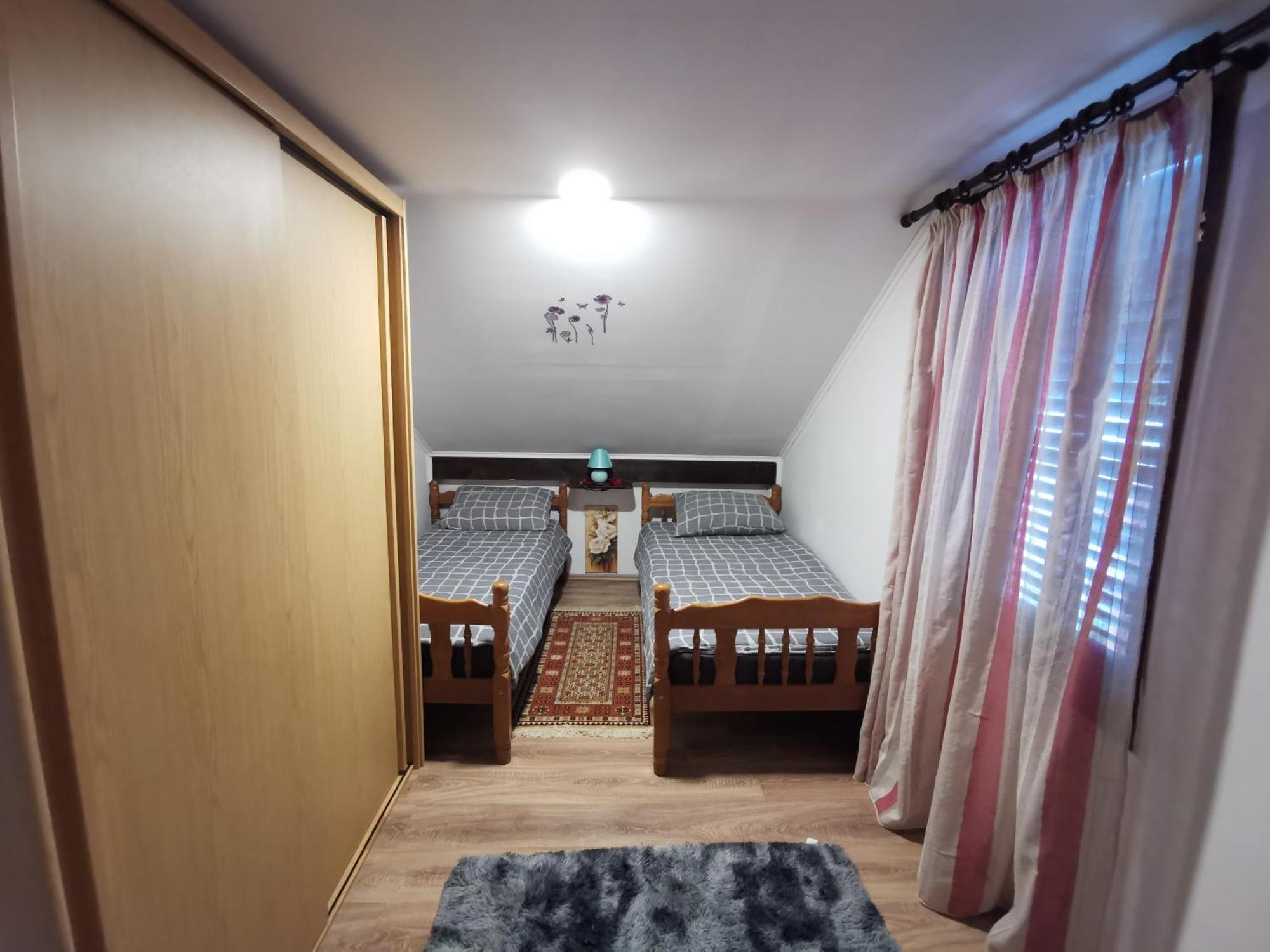 Kuca Za Odmor Jezero Villa Ogulin Eksteriør billede